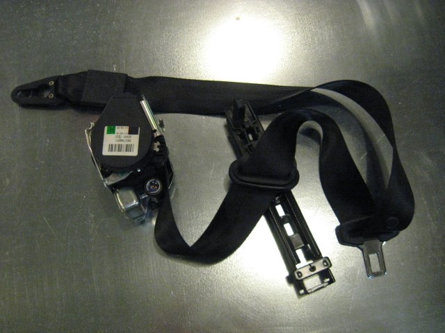06 Audi S4 AUDI Front RH Seat Belt Assembly  R14053