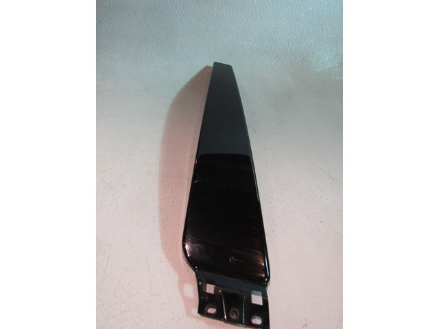 06 Audi S4 AUDI RH Passenger Exterior B Pillar  R14054