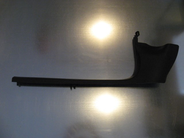 06 Audi S4 AUDI LH Driver Lower Door Sill Plate Trim  R14061