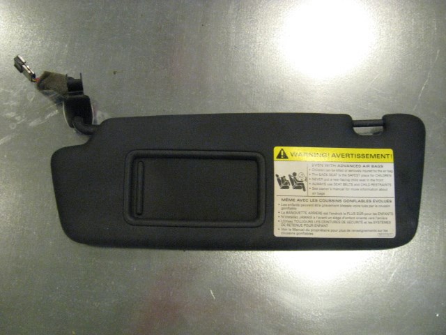 06 Audi S4 AUDI LH Driver Sun Visor /W Homelink  R14080