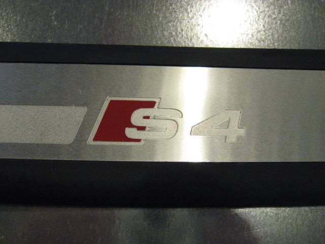 06 Audi S4 AUDI Rear LH Door Sill Plate  R14085