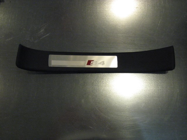 06 Audi S4 AUDI Rear LH Door Sill Plate  R14085