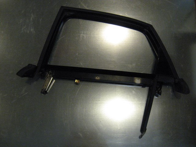 06 Audi S4 AUDI Rear LH Window Frame  R14115