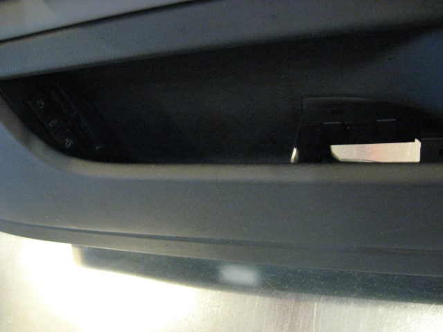 06 Audi S4 AUDI Front LH Driver Door Panel  R14116