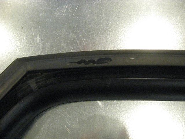 06 Audi S4 AUDI Rear RH Window Rail Frame  R14129