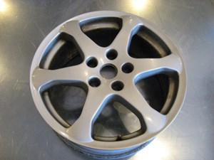 03 Infiniti G35 17x7 6 Spoke Wheel  R14164