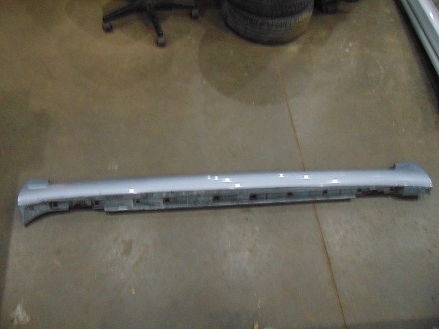 06 Audi S4 AUDI LH Driver Side Skirt  R14178