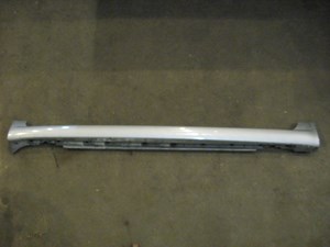 06 Audi S4 AUDI LH Driver Side Skirt  R14178