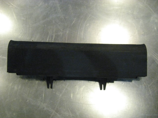 06 Audi S4 AUDI Rear Trunk Luggage Plate 8E5 863 471 R14182