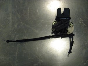 06 Audi S4 AUDI Rear Trunk Lock Actuator Latch  R14187