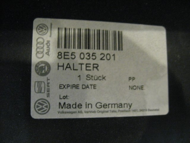 06 Audi S4 AUDI Rear LH Trunk Storage Compartment 8E5 035 201 R14192