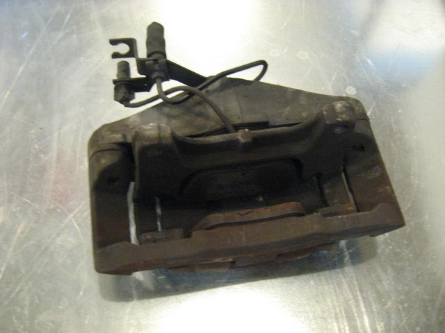 06 Audi S4 AUDI Front RH Brake Caliper  R14203