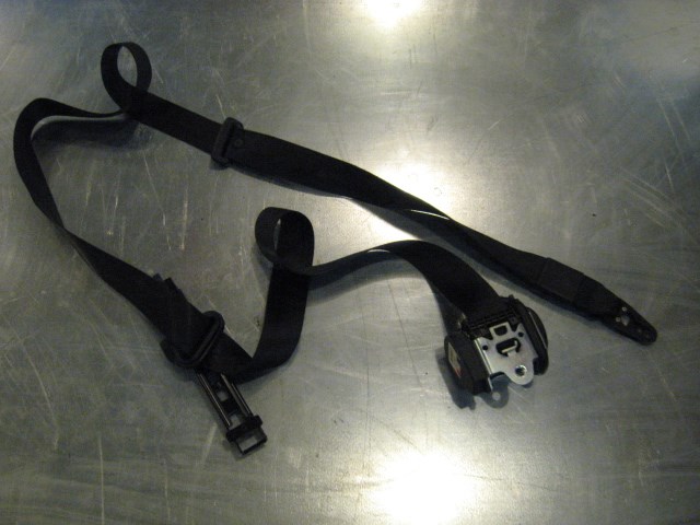 06 Audi S4 AUDI Front LH Seat Belt - Parts  R14212