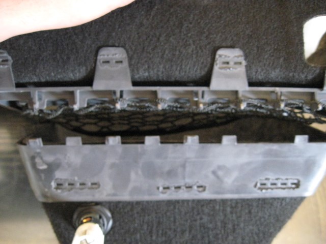 06 Audi S4 AUDI Rear RH Trunk Carpet Trim 8E5 863 888 R14215