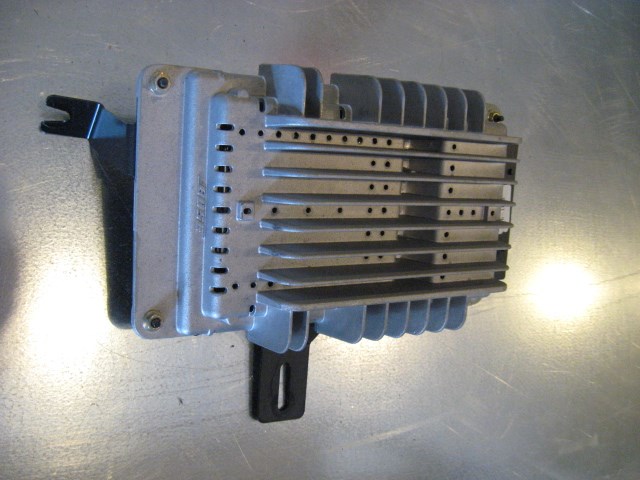 06 Audi S4 AUDI Bose Amplifier 8E5 035 223 C R14217