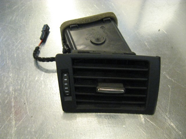 06 Audi S4 AUDI LH Driver Dash Vent  R14227
