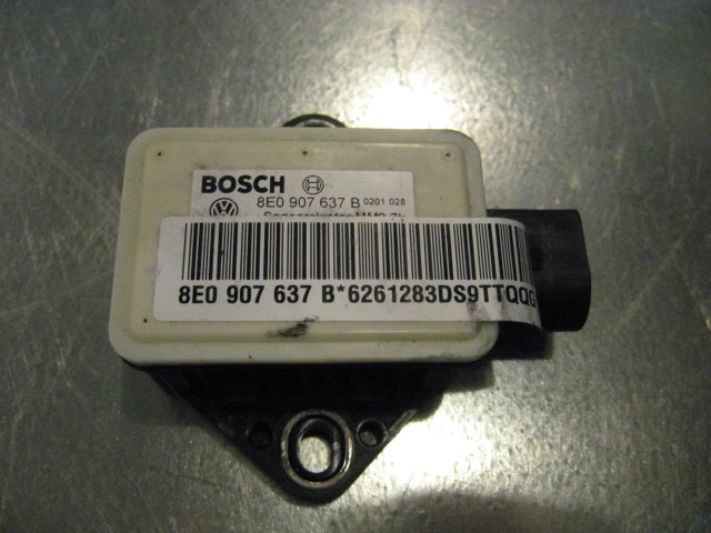 06 Audi S4 AUDI YAW Sensor 8E0 907 637 R14232
