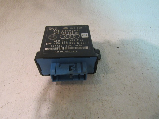 06 Audi S4 AUDI Adaptive Headlight Module 4F0 910 357 R14248