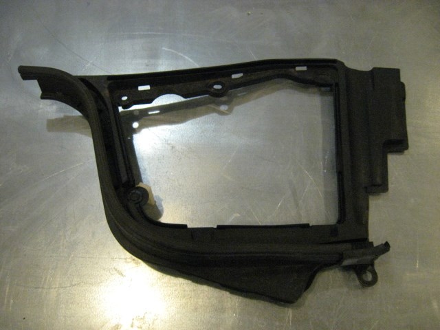 08 Infiniti G37 Brake Fluid Trim Surround 64895 JL00A R14444
