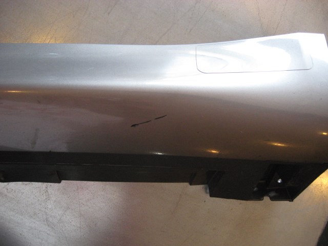 08 Infiniti G37 LH Driver Side Skirt  R14492