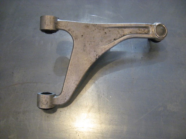 08 Infiniti G37 Rear RH Upper Control Arm  R14508