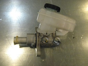 08 Infiniti G37 Brake Master Cylinder  R14534