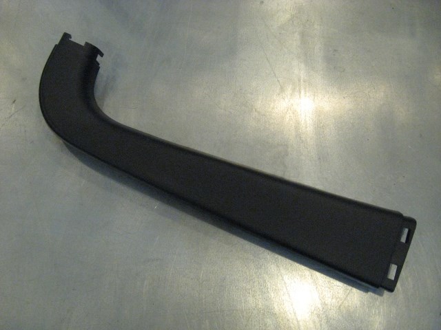 07 Nissan 350Z Rear RH Hatch Trim Panel 90902 CD000 R14562