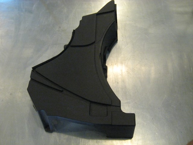 07 Nissan 350Z Rear LH Hatch Spacer Trim  R14567