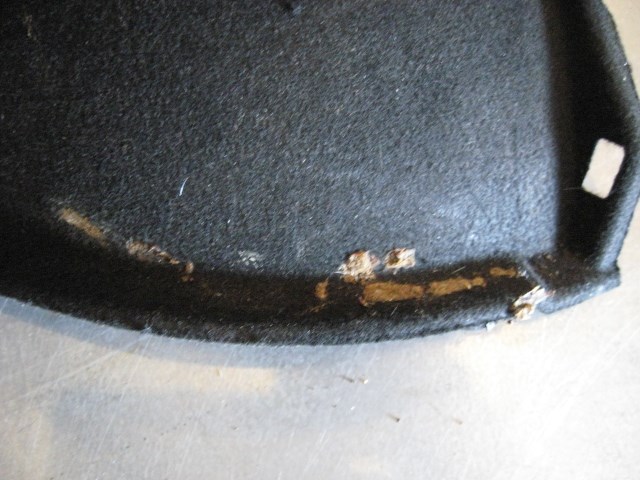 08 Nissan 350Z Rear LH Hatch Carpet Trim  R14730