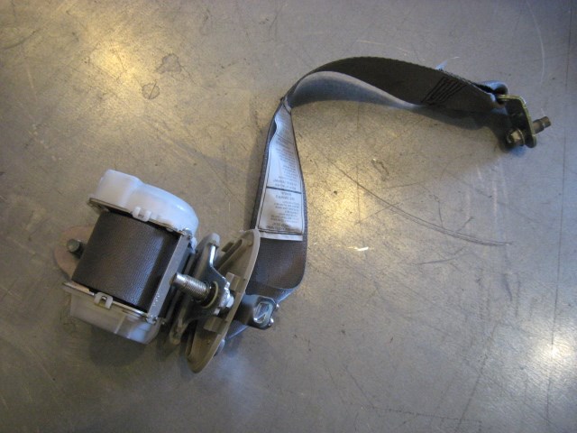 08 Infiniti G37 Rear RH Seat Belt  R14786