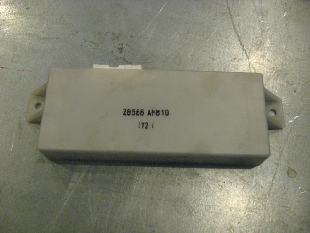 03 Infiniti G35 Coupe LH Seat Module 28566 AM810 R14936