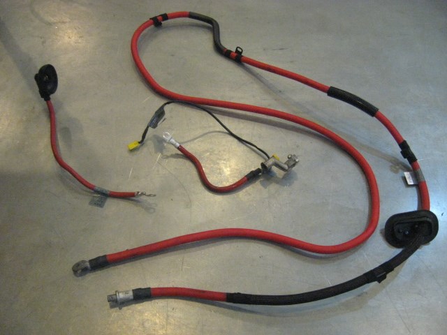 04 BMW M3 Battery Power Wiring Set  R18186