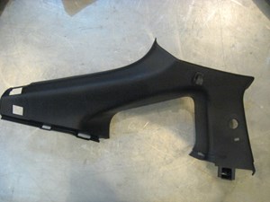 07 Nissan 350Z Rear LH Quarter Glass Trim 76935 CD000 R18303