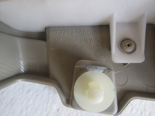 05 Infiniti G35 RH Upper B Pillar Trim Panel 76913 AL500 R18511