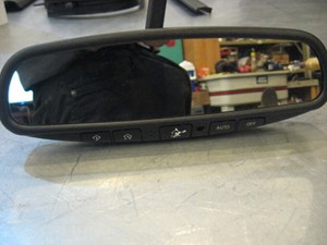 05 Infiniti G35 Rear View Mirror with Homelink  R18514