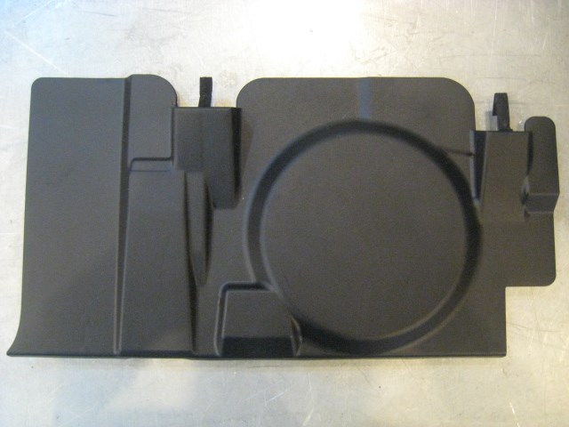 05 Infiniti G35 RH Lower Trim Panel  R18540