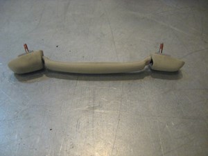 05 Infiniti G35 Front RH Grab Handle  R18572