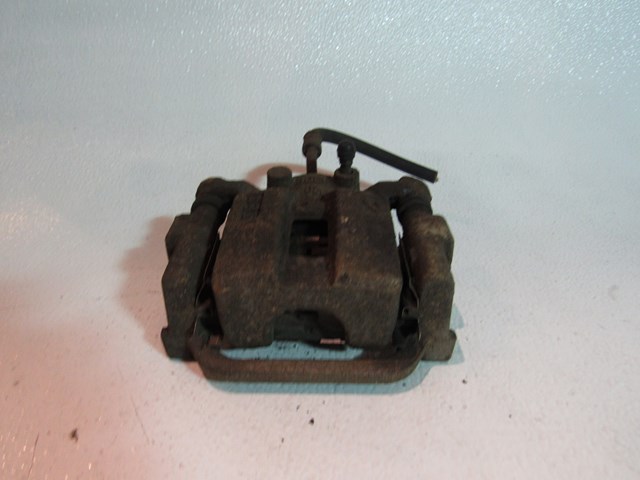 05 Infiniti G35 AWD Rear Brake Caliper Assy  R18656