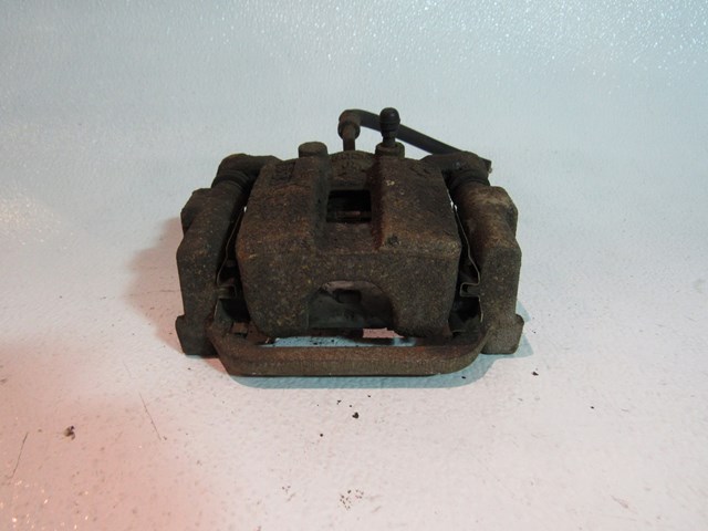 05 Infiniti G35 AWD Rear Brake Caliper Assy  R18656