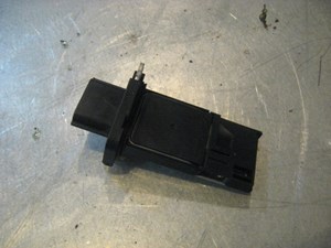 05 Infiniti G35 Mass Airflow Sensor  R18663