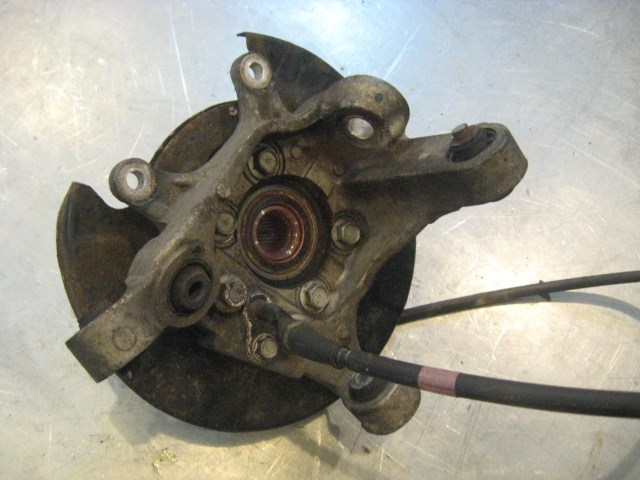 05 Infiniti G35 Rear RH Spindle Hub Assy  R18689
