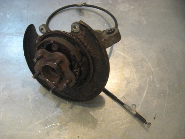 05 Infiniti G35 Rear RH Spindle Hub Assy  R18689