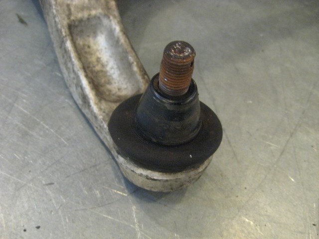 05 Infiniti G35 Rear RH Upper Control Arm  R18690