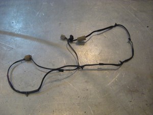 05 Infiniti G35 Antenna Wiring Harness  R18693
