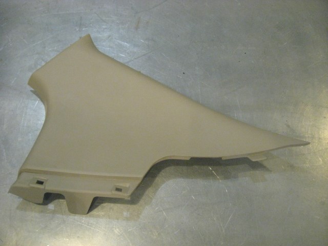 05 Infiniti G35 Rear RH C Pillar Trim Panel 76934 AL500 R18769