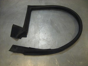 11 Nissan 370Z RH Upper Door Seal  R18797