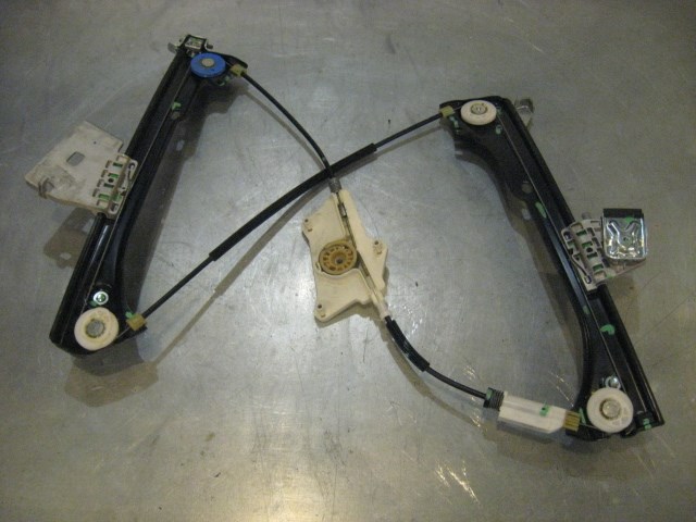 11 Nissan 370Z RH Passenger Window Regulator  R18804