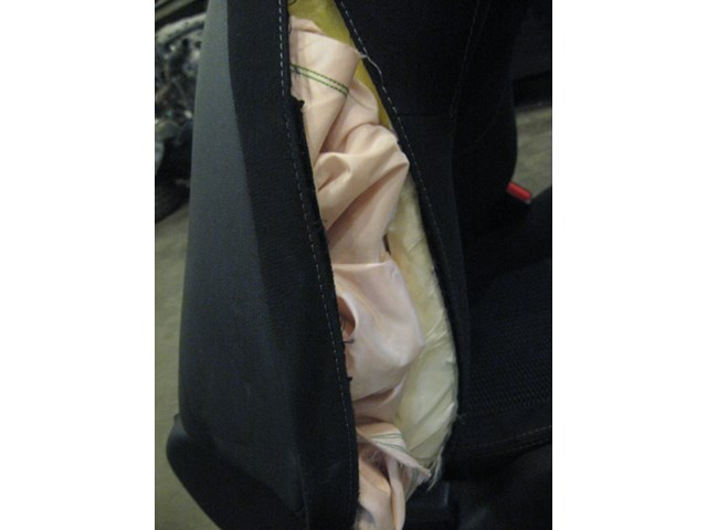 11 Nissan 370Z Base RH Black Cloth Manual Seat  R18834