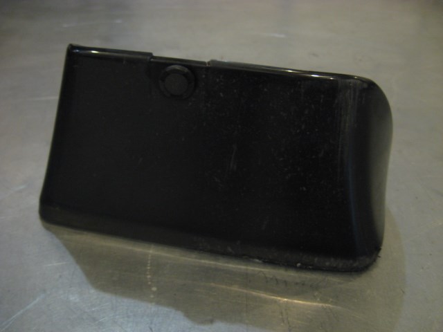 11 Nissan 370Z Front RH Splash Mud Guard  R18848