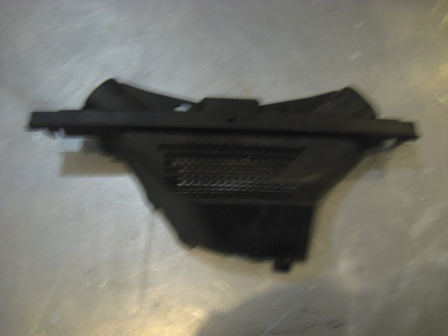 11 Nissan 370Z Center Cowl Vent Panel  R18850